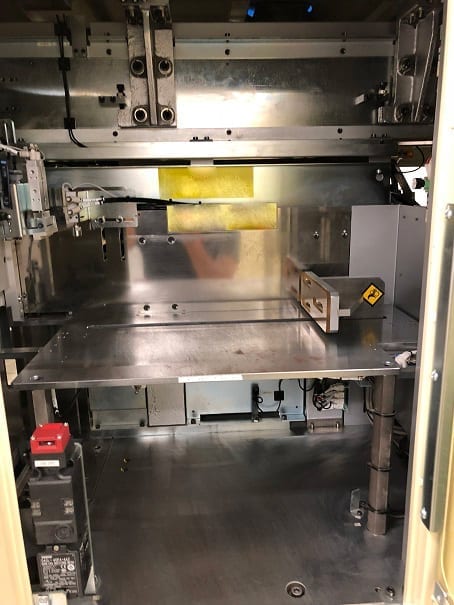 Towa YPS 2060 Auto Molding System