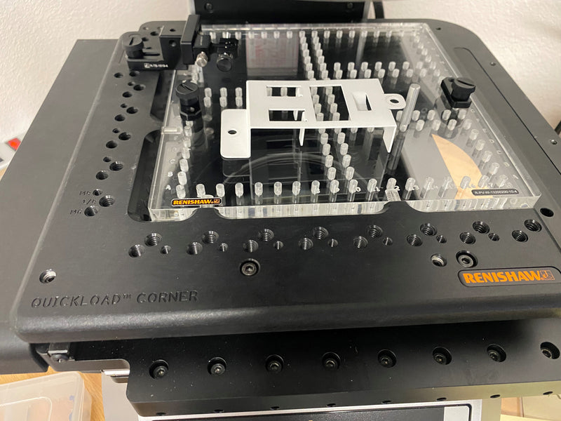 Keyence IM 8020 Image Dimension Measurement System