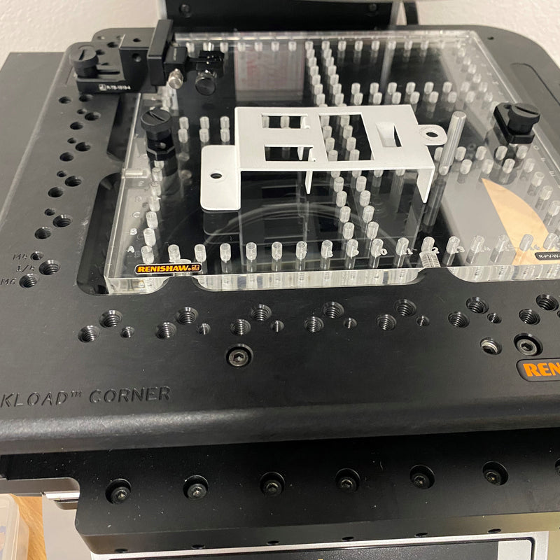 Keyence IM 8020 Image Dimension Measurement System