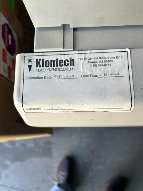 Micro-Vu Vertex 220 Measurement System