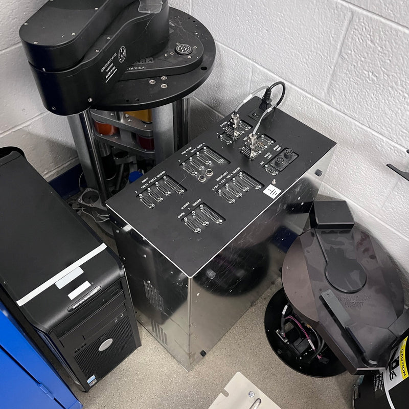 Genmark Gencobot S / 2 L Robots