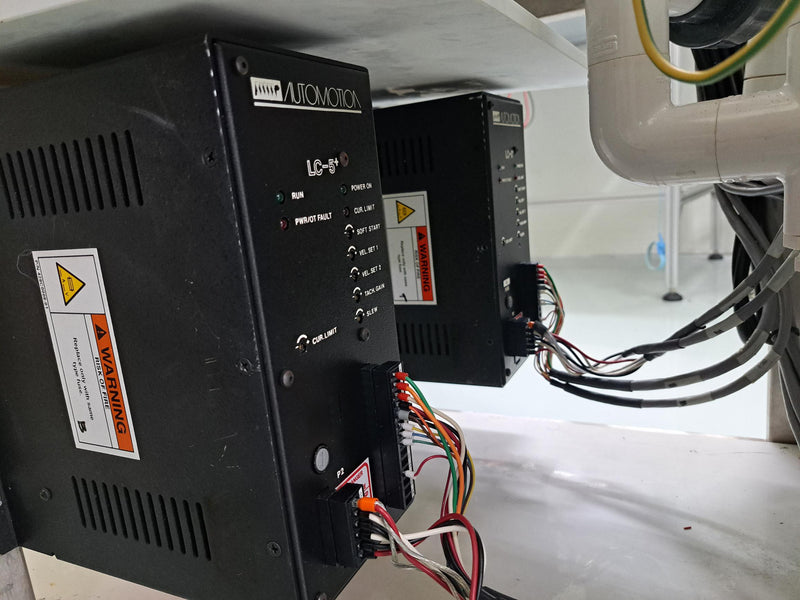 Semitool 870 F SRD (Spin Rinse Dryer)