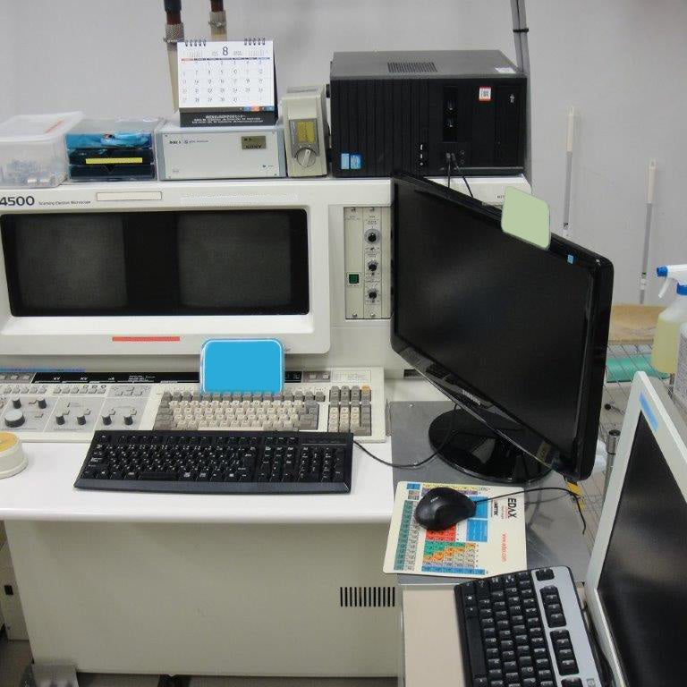Hitachi S 4500 FE-SEM (Field Emission Scanning Electron Microscope)