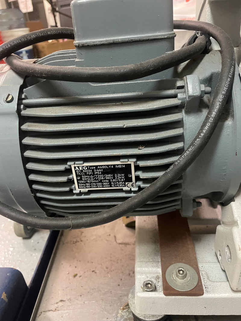 Leybold D 65 BCS Vacuum Pump