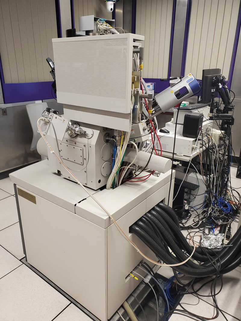Thermo Fisher Scientific / FEI Helios NanoLab 600 FIB-SEM (Focused Ion Beam - Scanning Electron Microscope)