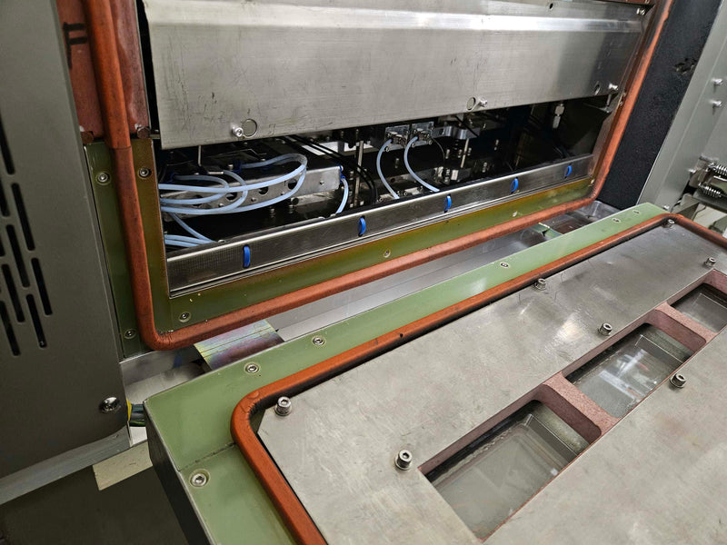 Advantest M 6751 AD Automatic Handler
