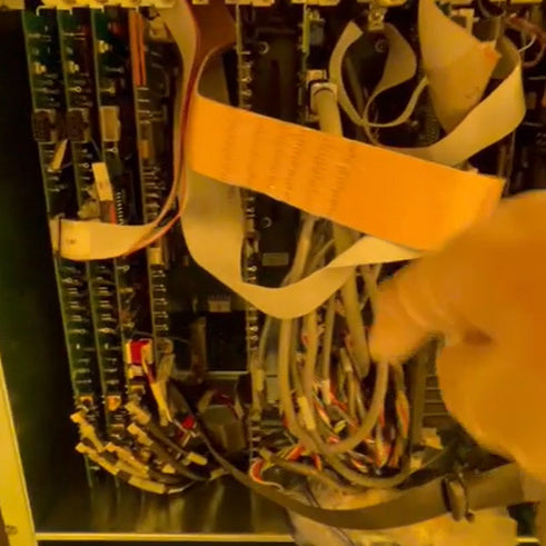 KLA Surfscan SP 1 DLS Particle Defect System