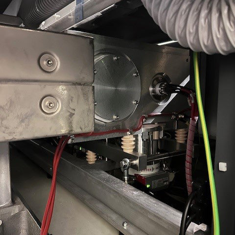 Thermo Fisher Scientific Neptune Plus MC-ICP-MS (Multi-Collector Inductively Coupled Plasma Mass Spectrometry)