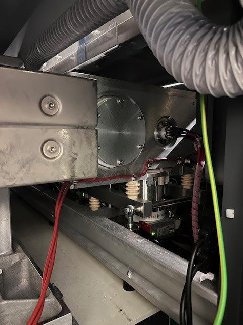 Thermo Fisher Scientific Neptune Plus MC-ICP-MS (Multi-Collector Inductively Coupled Plasma Mass Spectrometry)