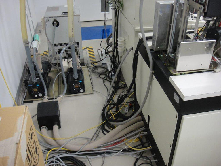 Hitachi S 4500 FE-SEM (Field Emission Scanning Electron Microscope)