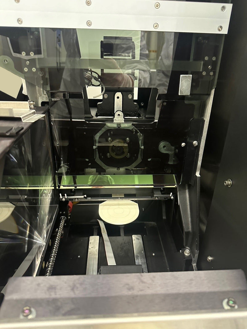 KLA Surfscan 6420 Particle Defect System