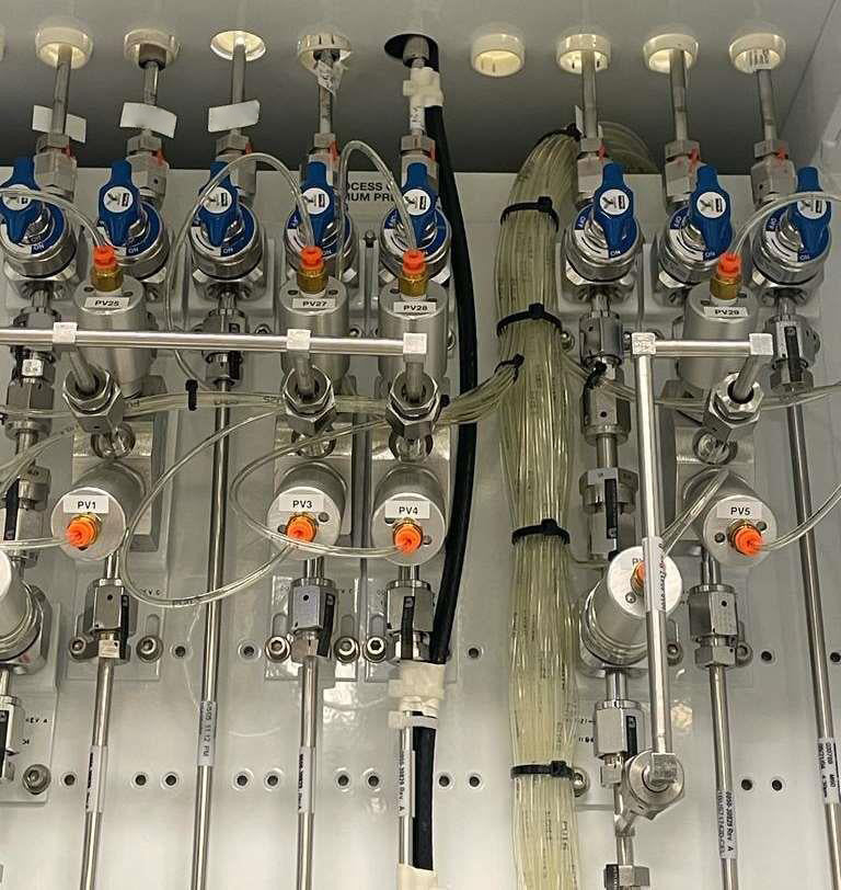 Applied Materials Producer III CVD (Chemical Vapor Deposition)