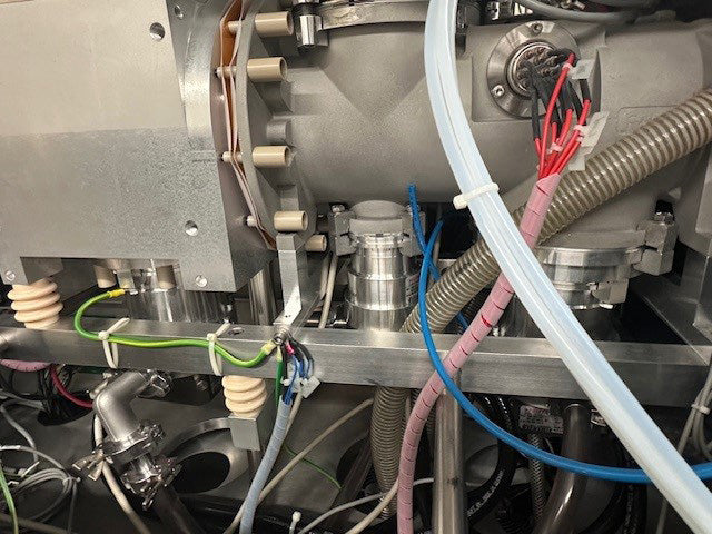 Thermo Fisher Scientific Neptune Plus MC-ICP-MS (Multi-Collector Inductively Coupled Plasma Mass Spectrometry)