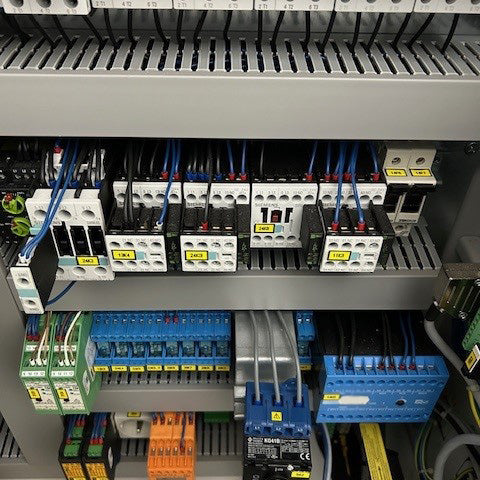 Satisloh CM 2 S Centering Machine