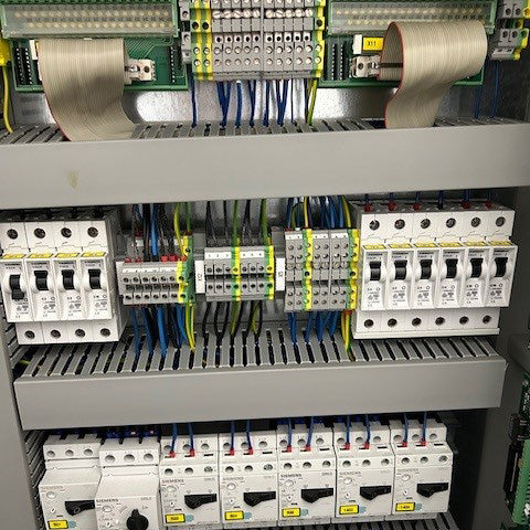 Satisloh CM 2 S Centering Machine