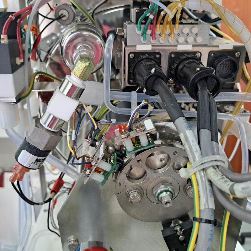 Semitool 870 F SRD (Spin Rinse Dryer)