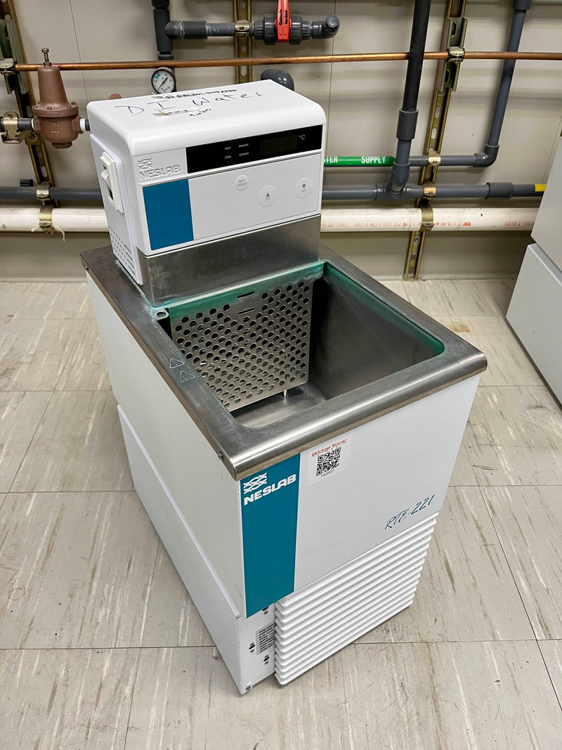 Neslab RTE 221 Chiller