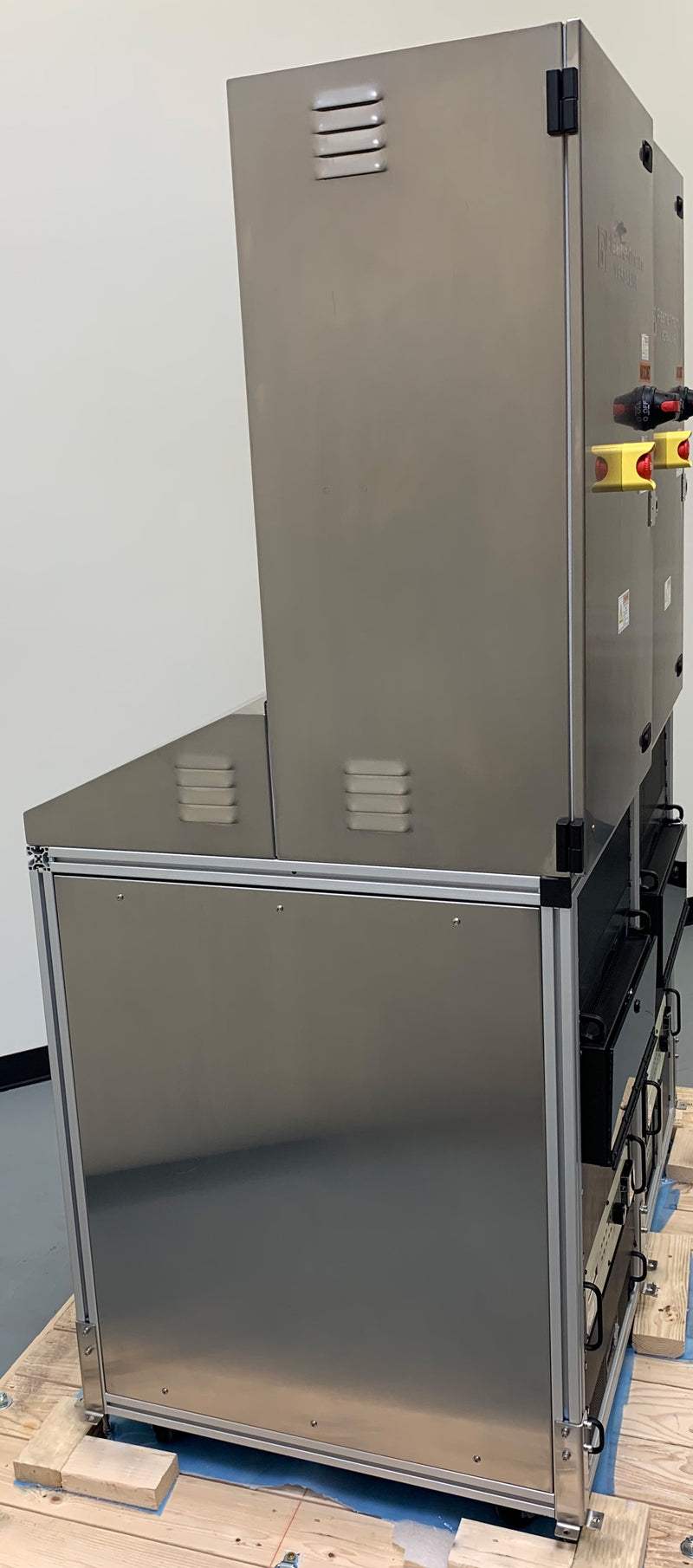 Plasmatherm Versaline ICP Etcher (Inductively Coupled Plasma)