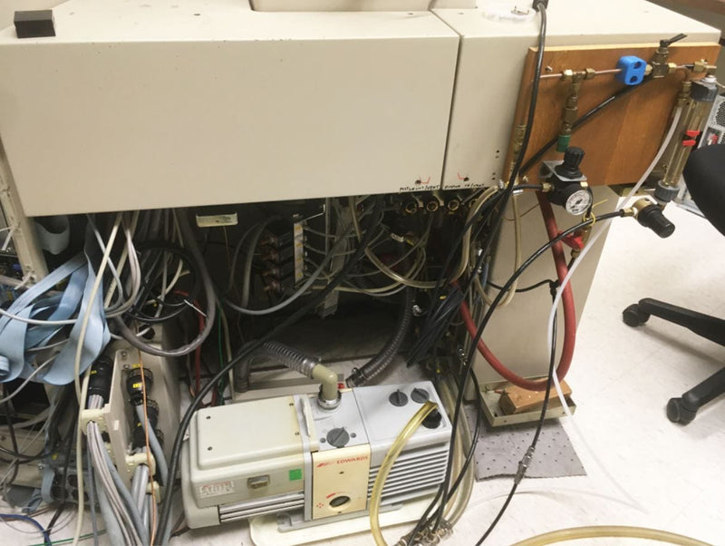 Philips CM 12 TEM (Transmission Electron Microscope)