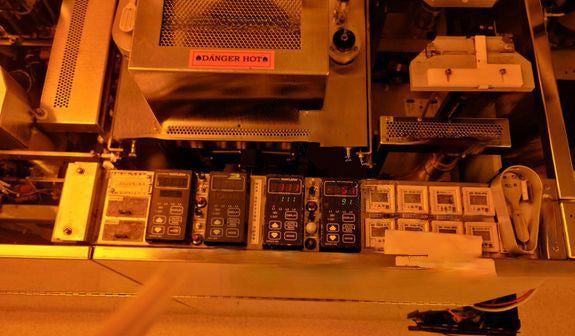 SVG 8800 Coater / Developer