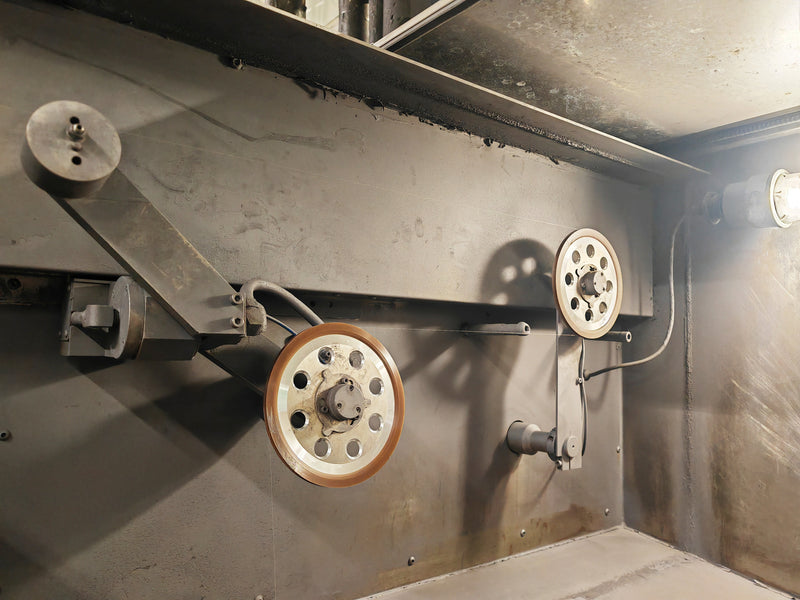 Meyer Burger DS 266 Wire Saw