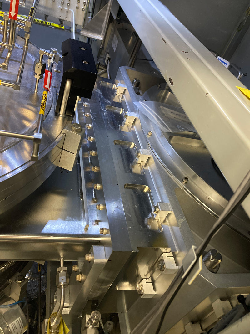 Veeco K 475 MOCVD (Metal Organic Chemical Vapor Deposition)