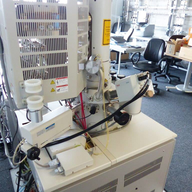Hitachi S 4800 I SEM (Scanning Electron Microscope)