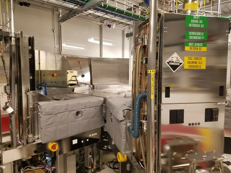 Plasmatherm 7000 (EMS) RIE (Reactive Ion Etcher)