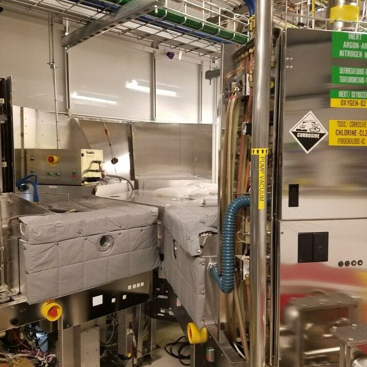 Plasmatherm 7000 (EMS) RIE (Reactive Ion Etcher)