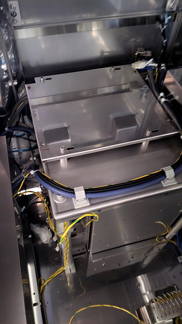 Hitachi IS 3000 SE Mask / Wafer Inspection