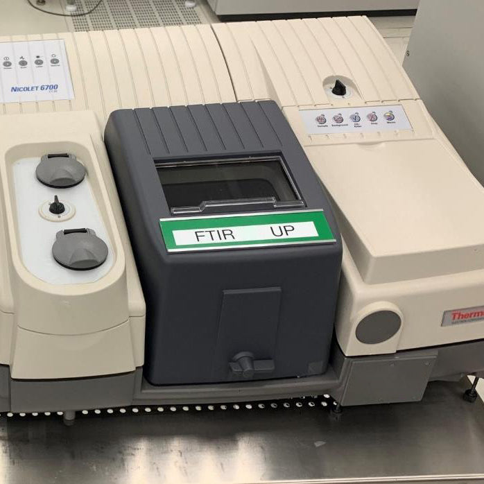 Thermo Fisher Scientific Nicolet 6700 FTIR Spectrometer (Fourier Transform Infrared)