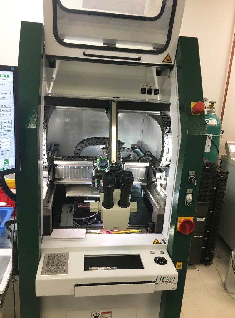 Hesse & Knipps (H&K) Bondjet 820 Wire Wedge Bonder