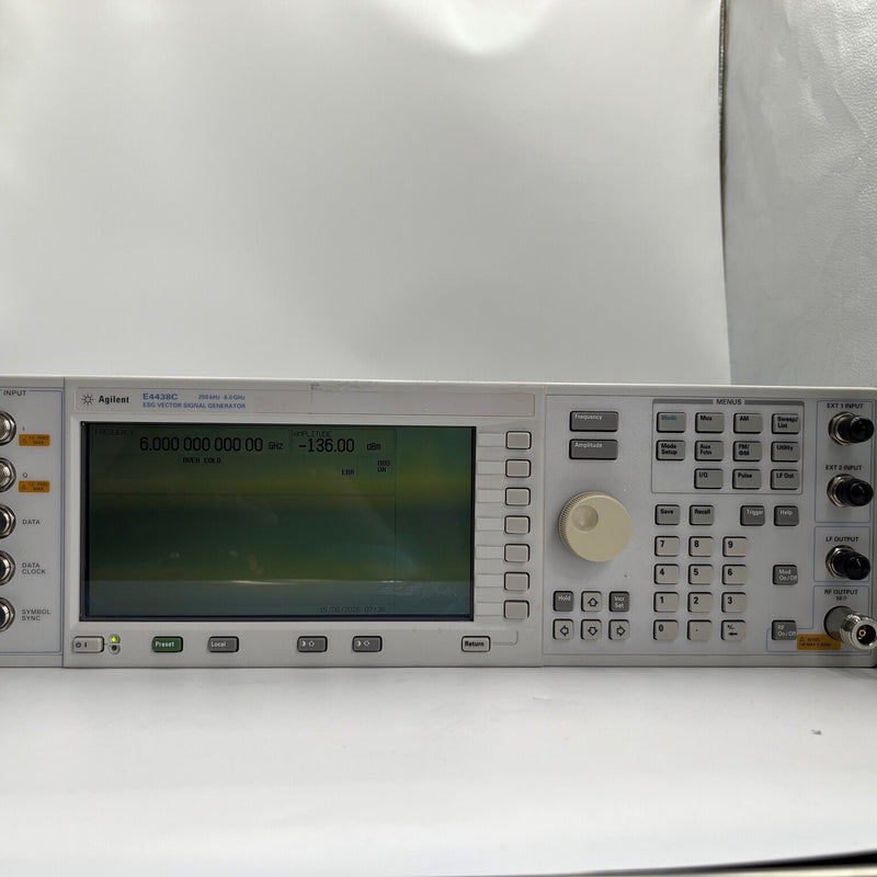 Agilent E 4438 C ESG Vector Signal Generator