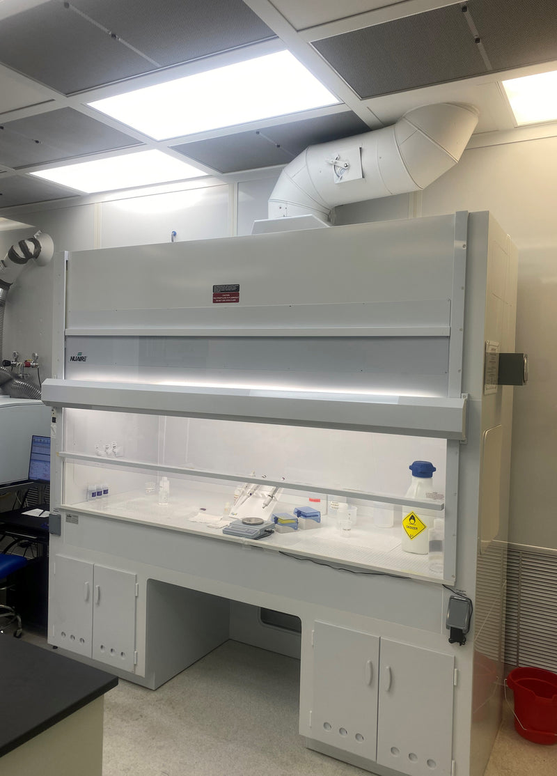 NuAire NU 156 830 Fume Hood