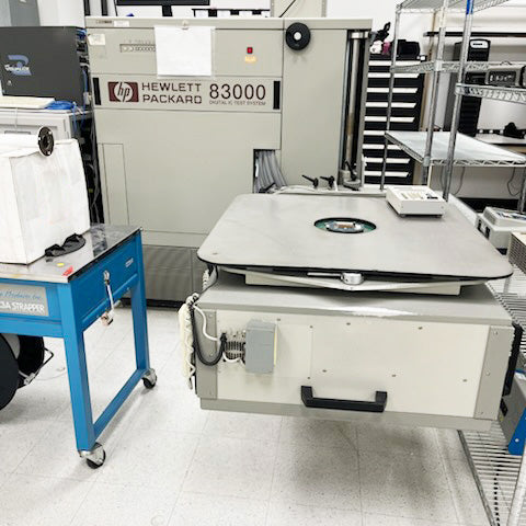 Advantest 83000 F 330 T Tester