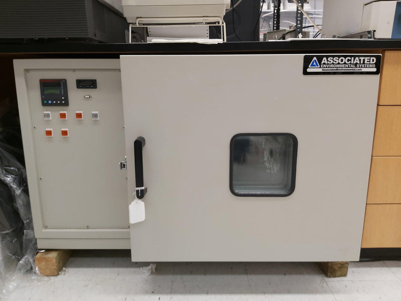Associated Environmental Systems BHD 405 Temperature / Humidity Chamber
