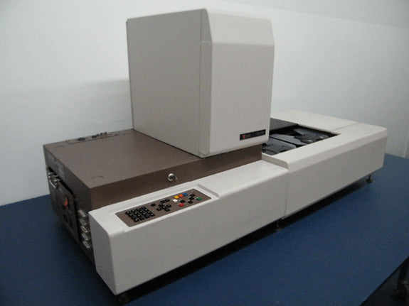 KLA Surfscan 5500 Particle Defect System