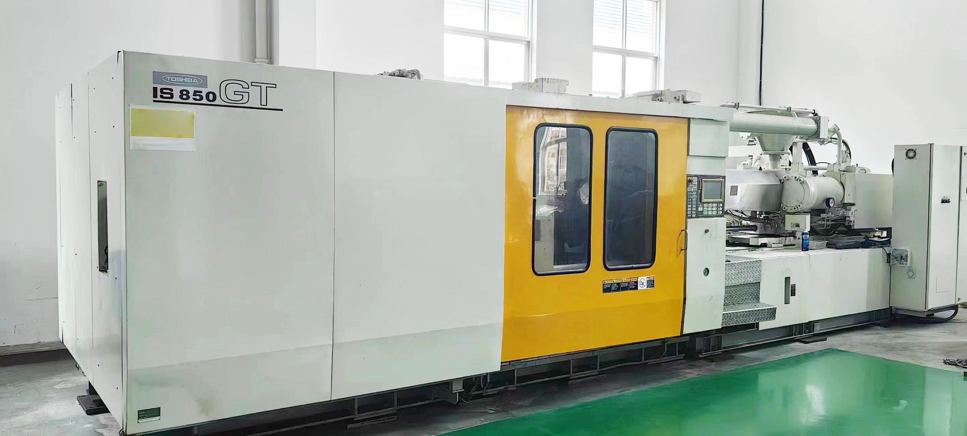 Gt Injection Toshiba IS 850 GT Injection Molding Machine – Bridge Tronic Global