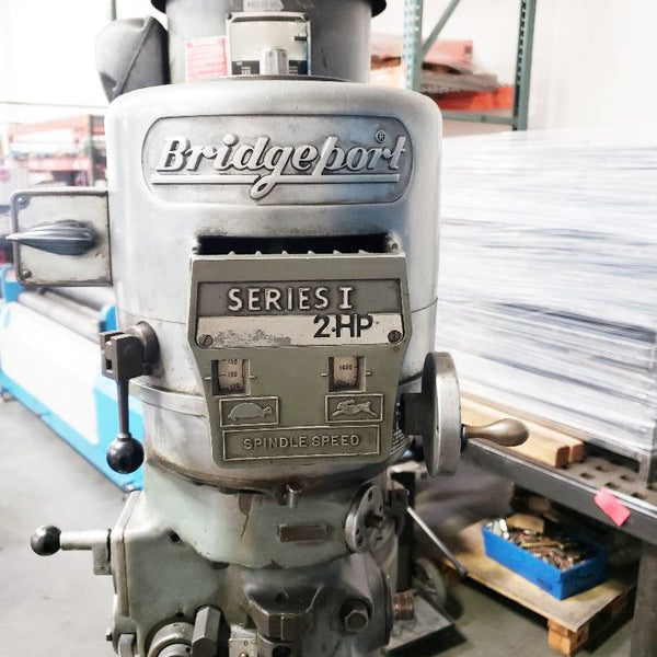 Bridgeport XA 900 Vertical Mill