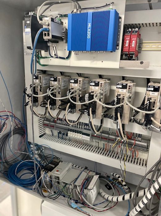 Yaskawa MH 5 LS II Robot Arms and Controllers