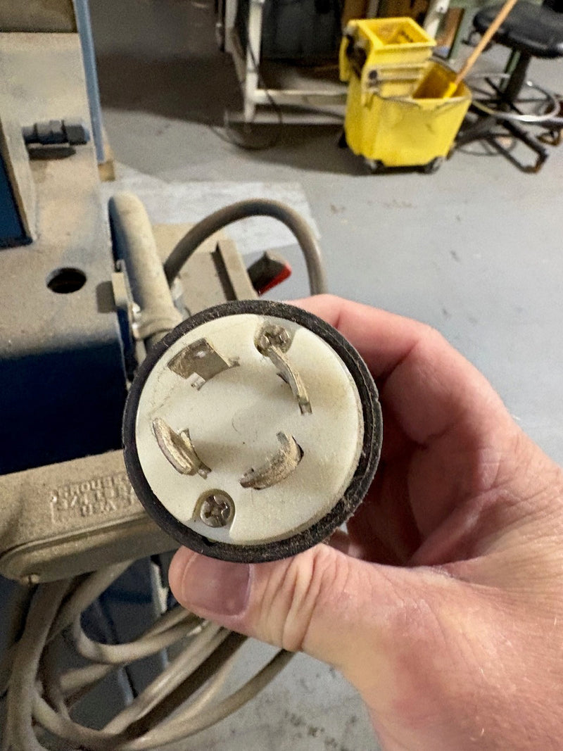 Strasbaugh 6 UR 4 Spindle Polisher