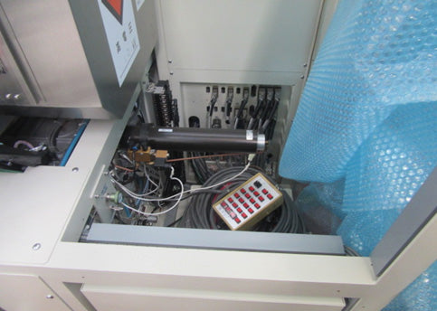 Hitachi IML 6 1 Ion Mill