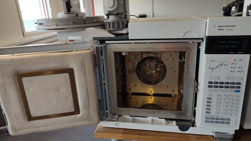 Agilent 7890 A GC (Gas Chromatography)