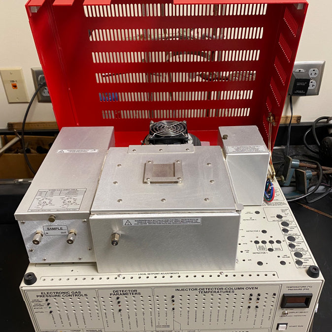 SRI 8610 C GC (Gas Chromatography)