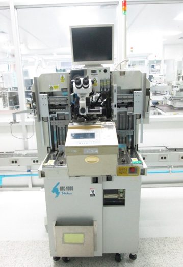Shinkawa UTC 1000 Gold Wire Bonder