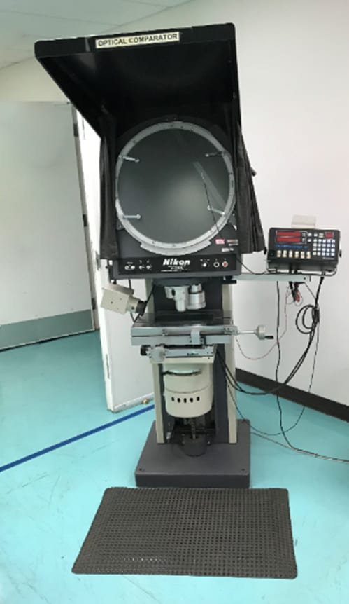 Nikon V 20 A Profile Projector