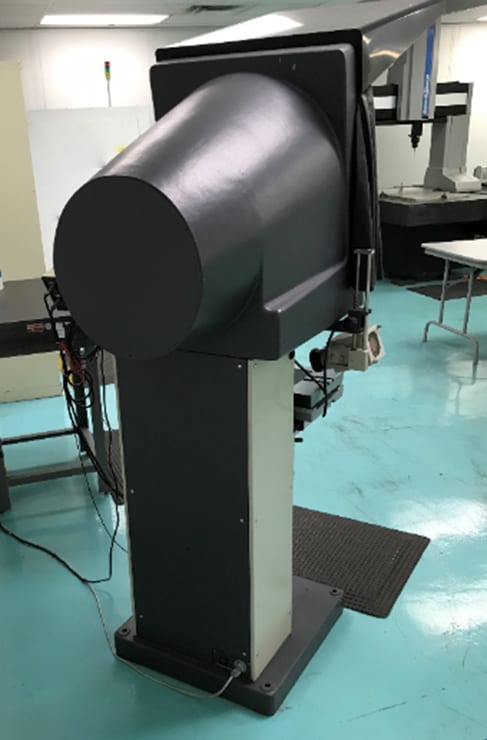 Nikon V 20 A Profile Projector