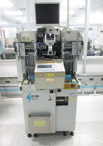 Shinkawa UTC 1000 Gold Wire Bonder
