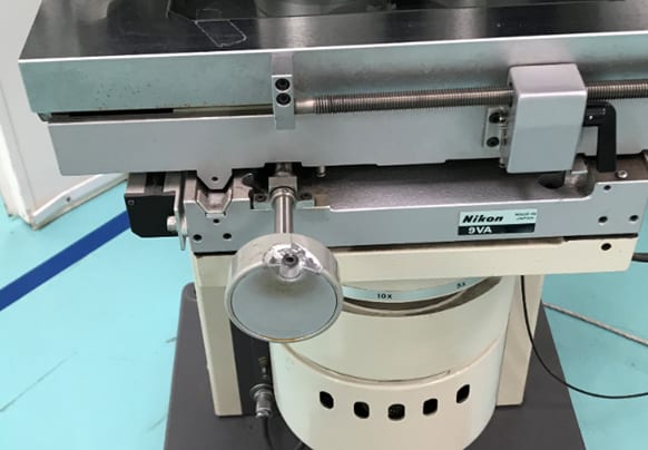 Nikon V 20 A Profile Projector