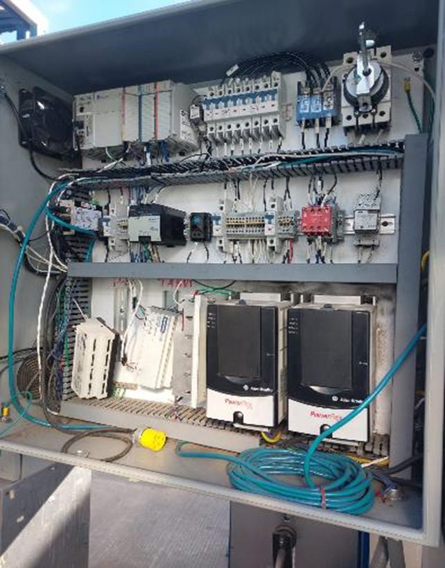 Allen Bradley PanelView Plus 600 Vertical Taping Machine